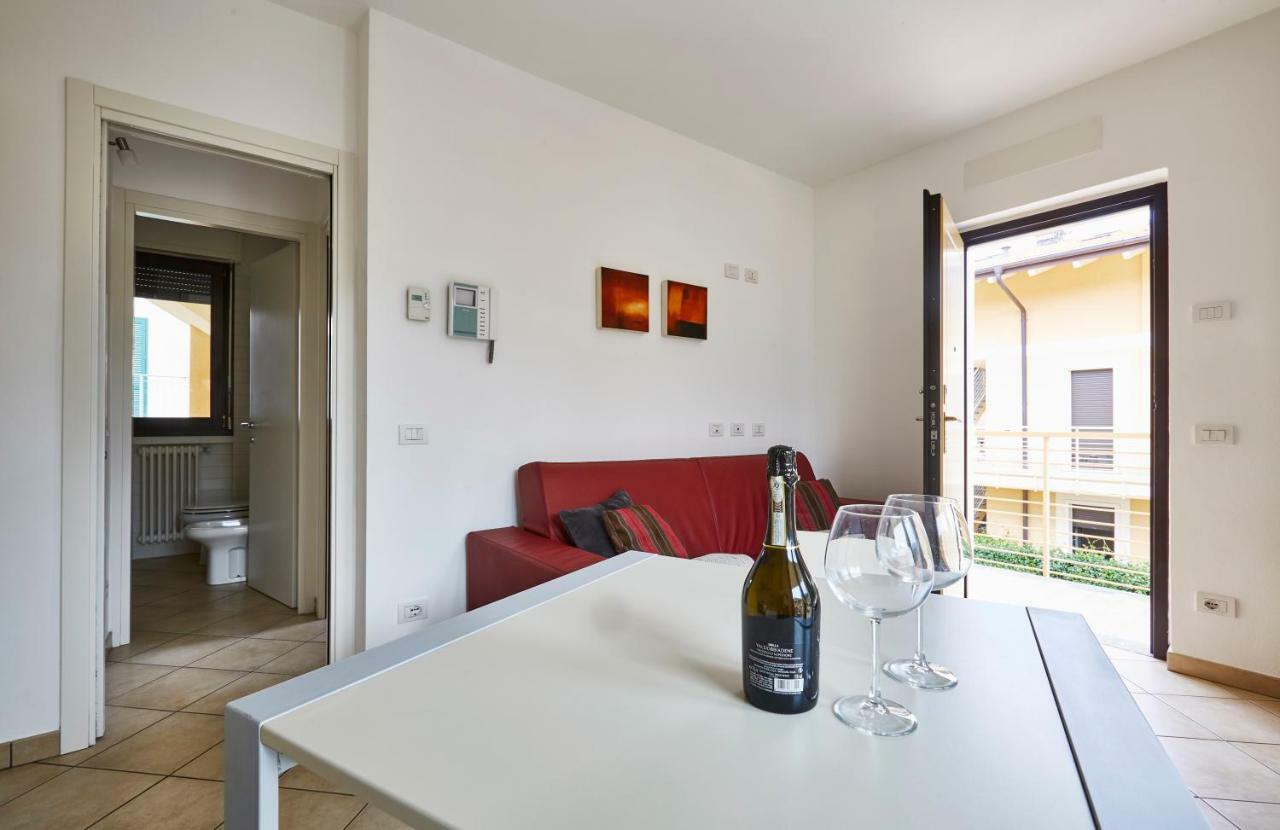 Apartment Alessandra Lenno Exteriör bild